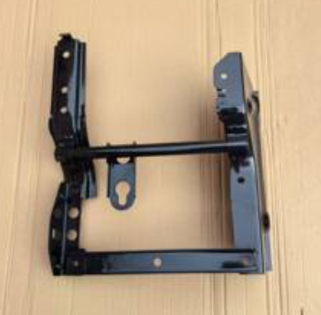 Dongfeng 8405235-C0100 Bracket Assembly - Pedal Cover